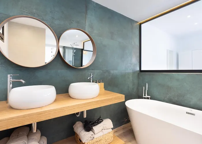 Home2book Miami Views & Pool, Daire